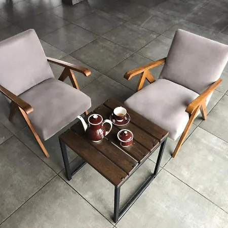 Centrum Lakowa 1 Couette-café