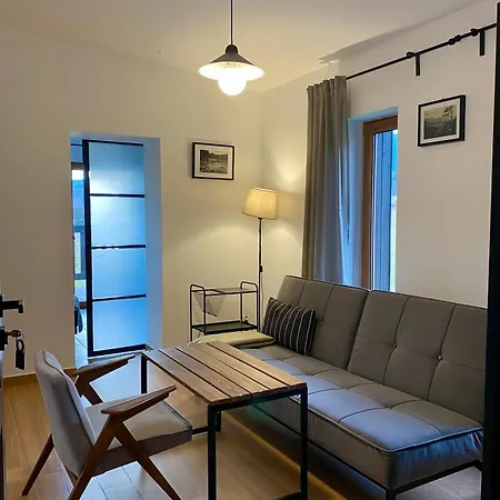 Centrum Lakowa 1 B&B