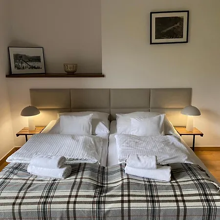 Centrum Lakowa 1 B&B *