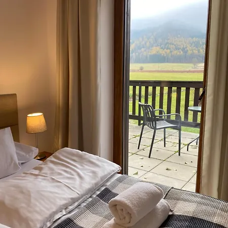 Couette-café Centrum Lakowa 1 3*