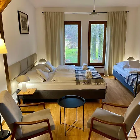 Centrum Lakowa 1 B&B *