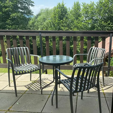 לינה וארוחת בוקר Centrum Lakowa 1 3*