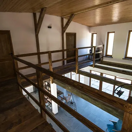 Centrum Lakowa 1 B&B